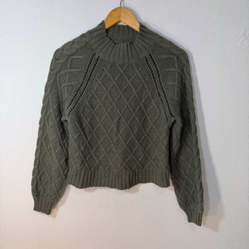 American Eagle Olive Green‎ Diamond Cable Knit Mock Neck Sweater Medium